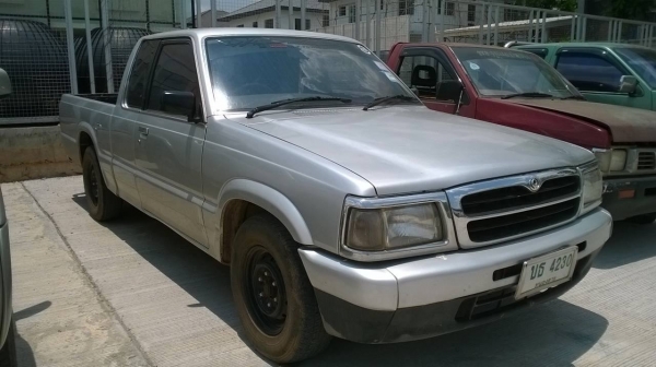 ขายกระบะแคป MAZDA 2.5 ปี 41 เครื่อง 12 วาวน์ กระจกไฟฟ้า แอร์ พาวเวอร์ครบ ทะเบียนพร้อมครับ