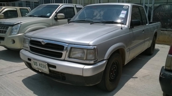 ขายกระบะแคป MAZDA 2.5 ปี 41 เครื่อง 12 วาวน์ กระจกไฟฟ้า แอร์ พาวเวอร์ครบ ทะเบียนพร้อมครับ