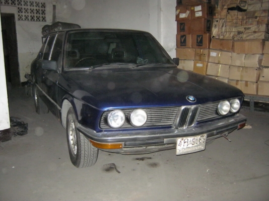 ขายรถ BMW 520 E12