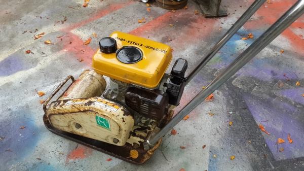 เครื่องตบดิน  MEIWA