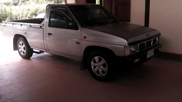 ขายnissan big mพร้อมใช้งาน