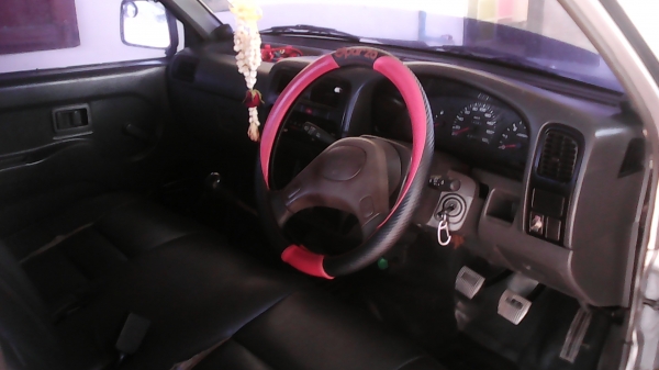 ขายnissan big mพร้อมใช้งาน