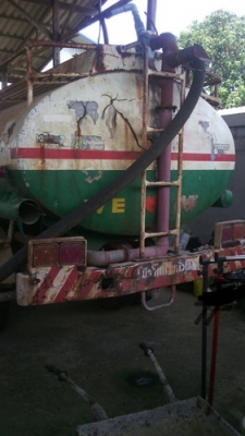 หัวยาวบรรทุกน้ำ