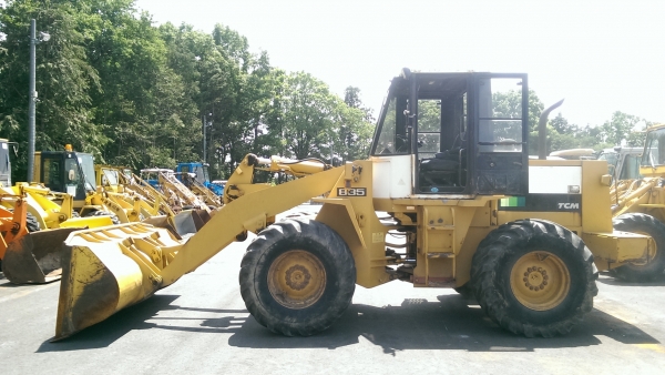 ขายรถตัก TCM 835-2