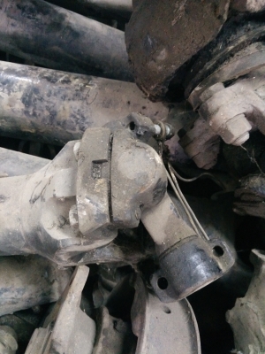 เสื้อเพลาลูกหน้า DECA + เพลากำลัง เสื้อเพลาลูกหน้า DECA + เพลากำลัง