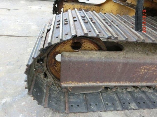 ขายด่วน รถขุด KOMATSU PC60-5  เก่า-ญี่ปุ่น  ยังไม่เคยใช้งานในไทย    สภาพสวย   พร้อมใช้  สนใจมาทดลองขับได้ที่  บริษัท  เจซีซี  จ้า  089-7462641  สุวรรณี