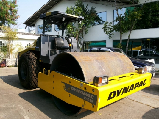 DYNAPAC CA250D ใหม่ ติดต่อ กิตติ 089-6665095