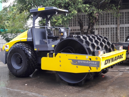 DYNAPAC CA250D ใหม่ ติดต่อ กิตติ 089-6665095
