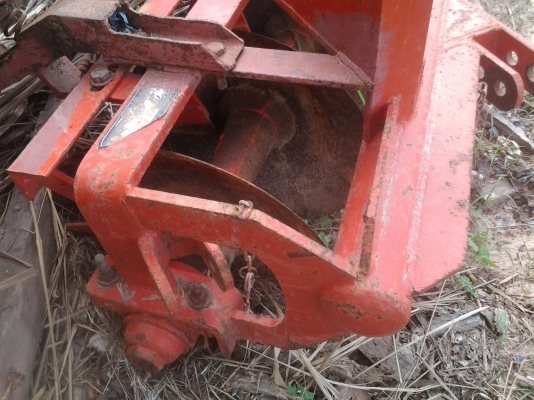 ขายตามสภาพพาน4ใบ18ใช้ได้กับรถไถ14-18-20-22-24แรง ขายตามสภาพพาน4ใบ18ใช้ได้กับรถไถ14-18-20-22-24แรง