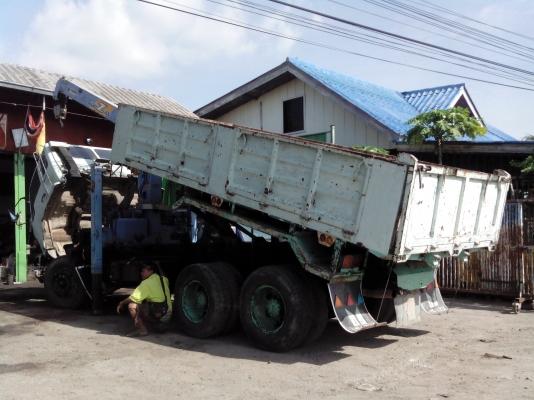 สิบล้อดั้ม2เพลาเดิมๆแท้ๆวิ่งฉิวทะเบียนพร้อมโอน