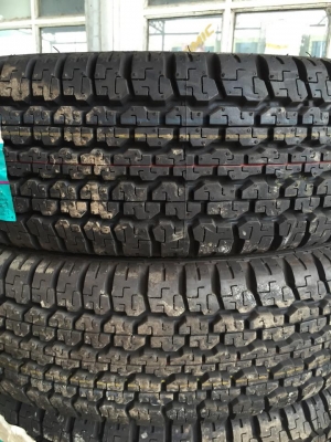 ขายถูกๆ Bridgestone ยางใหม่ ไม่เคยลงดิน 205-80-16 โทร082-3816797 ขายถูกๆ Bridgestone ยางใหม่ ไม่เคยลงดิน 205-80-16 โทร082-3816797