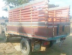 ขายด่วน รถบรรทุกอีแต๋น 4 ล้อ กระบะคอกไม้สวยๆพร้อมบรรทุกหนักได้เลย เครื่องยนต์ KUBOTA 11 แรงเครื่องแรงดีสุดๆไม่มีเยิ้ม ช่วงล่างคัชซีหน้า 4 คานหน้าแบบตรง ชุดเฟืองท้ายกับเพลาของ โตโยต้า ไมตี้เอ๊กซ์ สภาพดีมากครับพร้อมใช้งาน ราคาต่อรองได้ครับ