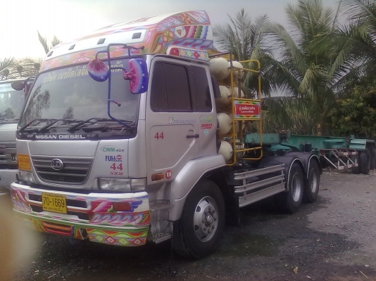 ขายรถหัวลากนิสสัน 454 แถมหาง