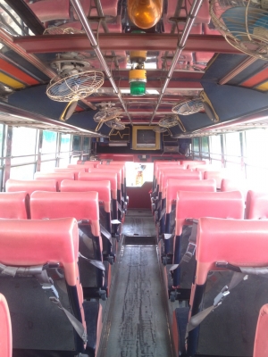 ขายรถบัสสภาพดีราคาถูก ต่อรองได้