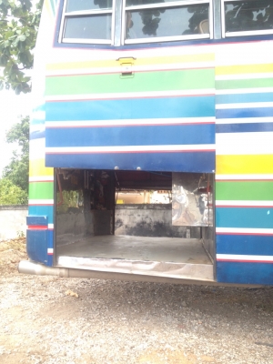 ขายรถบัสสภาพดีราคาถูก ต่อรองได้