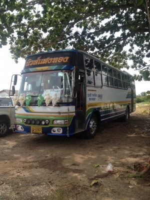 ขายรถบัสสภาพดีราคาถูก ต่อรองได้
