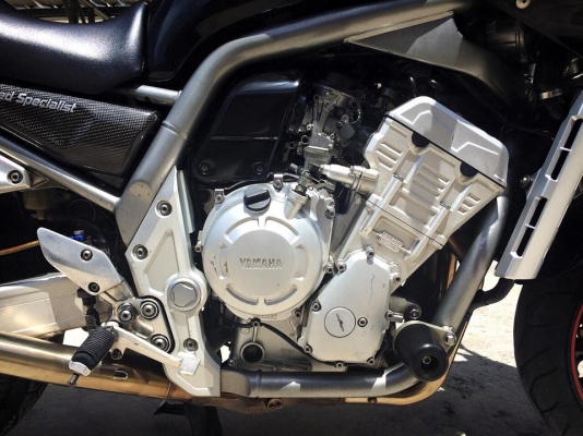 ทะเบียนแท้ YAMAHA FZ1 ปี2003 เครื่อง1000 ไม่ตัดรอบบิดยกทุกเกียในราคาเพียง 149000 ทะเบียนแท้ YAMAHA FZ1 ปี2003 เครื่อง1000 ไม่ตัดรอบบิดยกทุกเกียในราคาเพียง 149000