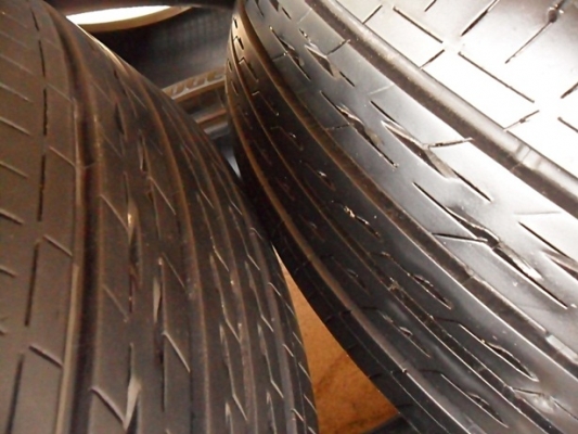 ยางรถป้ายแดงขอบ15 บริดสโตน195-65-R15ลงพื้นปี15 (4เส้น 4,800บ) ยางรถป้ายแดงขอบ15 บริดสโตน195-65-R15ลงพื้นปี15 (4เส้น 4,800บ)