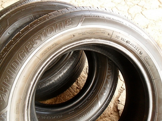 ยางรถป้ายแดงขอบ15 บริดสโตน195-65-R15ลงพื้นปี15 (4เส้น 4,800บ) ยางรถป้ายแดงขอบ15 บริดสโตน195-65-R15ลงพื้นปี15 (4เส้น 4,800บ)