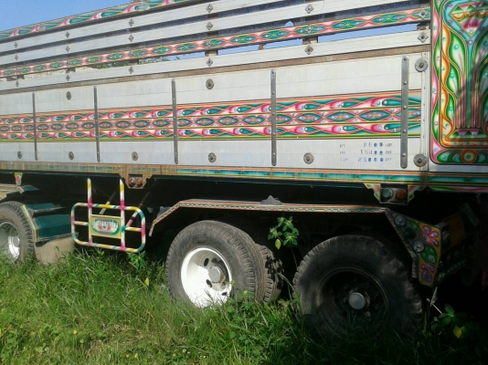 ลููก 3 เพลา แท้ ยาว 6.50 เมตร กระบะอลูมิเนียม อู่ฮวดการช่าง ลูก 3 ปี