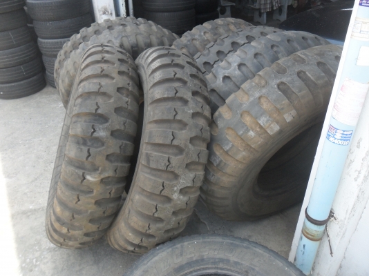 มาใหม่ ยาง 11.00-20 ลายทหาร สวยๆ ราคา เส้นละ 1500 บาท