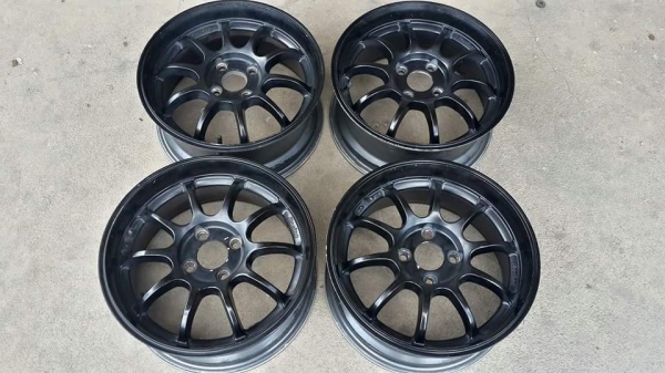 Advan RZ ขอบ 15 4รู100 ไม่มียาง ไม่มีซ่อม