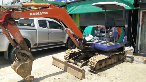 ขายแม๊คโคร komutsu pc20-7