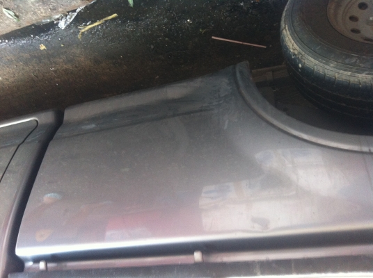 isuzu หัวเดียว ปี2007 ขายพร้อมคอก ไม่เคยชนหนักทำสี