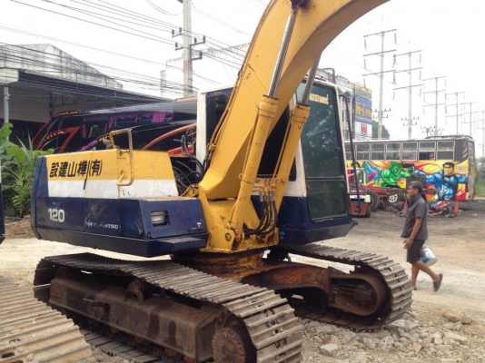 ขายรถแมคโค KOMATSU PC100 โซ่ใบแท้สวย แอร์เย็น ใช้งานดี
