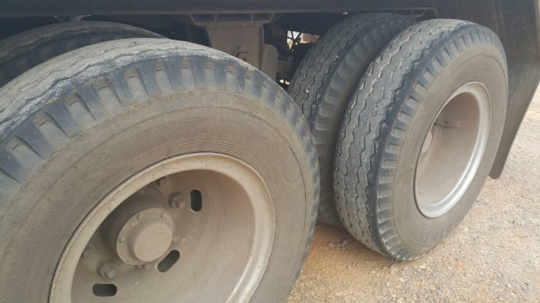 HINO FM 344 แรงม้า ติดเครนห้าตัน ขายทั้งพ่วงจ๊ะ