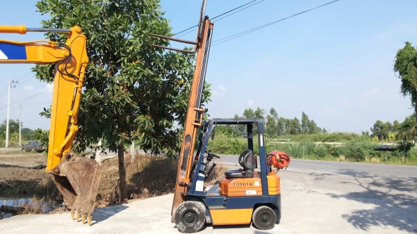 ขายด่วนรถยก TOYOTA 5FGยก1.5ตันเสาสูง3.5เมตรรถนอกนำเข้ายังไม่เคยใช้งานในเมืองไทยเลย=รุ่นใหม่ขายถูกๆๆ ขายด่วนรถยก TOYOTA 5FGยก1.5ตันเสาสูง3.5เมตรรถนอกนำเข้ายังไม่เคยใช้งานในเมืองไทยเลย=รุ่นใหม่ขายถูกๆๆ