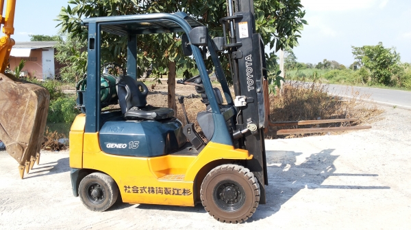 ขายด่วนรถยก TOYOTA 7FGยก1.5ตัน เสาสูง3เมตรรถนอกนำเข้ายังไม่เคยใช้งานในเมืองไทยเลย=รุ่นใหม่ขายถูกๆๆ ขายด่วนรถยก TOYOTA 7FGยก1.5ตัน เสาสูง3เมตรรถนอกนำเข้ายังไม่เคยใช้งานในเมืองไทยเลย=รุ่นใหม่ขายถูกๆๆ