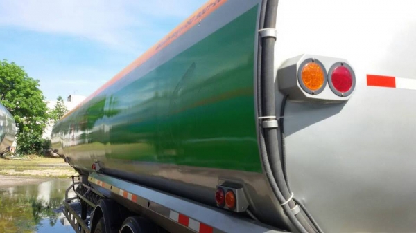 ขายด่วนหางน้ำมัน40,000ลิตร
