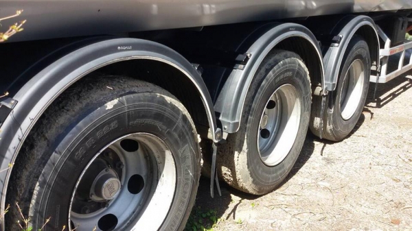 ขายด่วนหางน้ำมัน40,000ลิตร