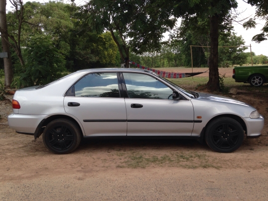 ขาย Honda Civic ปี 1993 1.6 หัวฉีด เกียร์ธรรมดา รถสวย หน้า-หลังเดิม