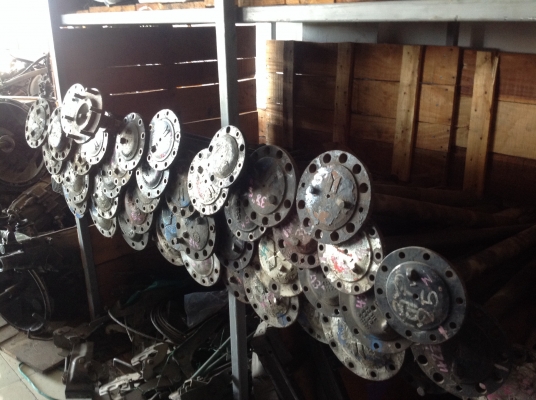 ดีเคเซียงกง เพลาข้างสิบล้อ เก่าเเท้ญี่ปุ่นราคาถูก