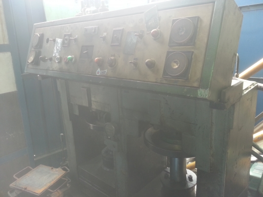 ขายเครื่องอัดยางระบบไฮดลอลิคเลิกกิจการถูกๆ