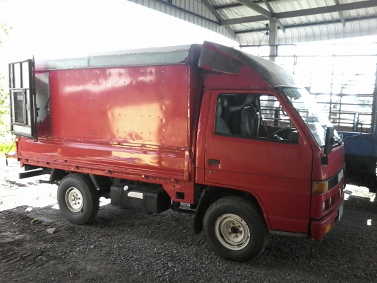 ขาย 4ล้อป้ายเล็กไม่ติดเวลา สภาพสวยisuzu NHR 4jb1 88แรง