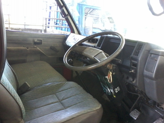 ขาย 4ล้อป้ายเล็กไม่ติดเวลา สภาพสวยisuzu NHR 4jb1 88แรง