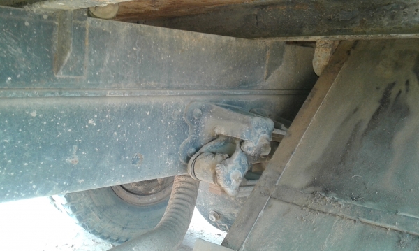 หกล้อ HiNo 210แรง เครน UNIC 3 Vเทอร์โบว์ สภาพใช้งานตลอดตามรูป เล่มทะเบียน พร้อมโอน