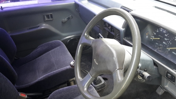 ขายรถกระบะมิตรซูเครื่อง2500cc เกียร์ธรรมดาเครื่องแน่นครับ ช่วงล่างดีกระบะเก็บสีหน่อย ล้อแม็กพวงมาลัยเพาเวอร์ ทะเบียนขาด2ปี เอกสารครบ ขาย 58000 บาท