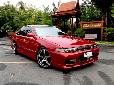 **ขาย Cefiro A31 ปี94 สีแดง(เมทัลลิค)เครื่องRB25เทอร์โบ ออโต้  ซันรูฟไฟฟ้า แต่งเต็ม แม็ก18นิ้ว  สวยจัด วิ่งแรงๆ ราคาถูกจัด **มีรูป