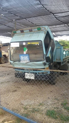 ขายด่วน!!! 6 ล้อ NKR ฝาดำ