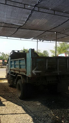 ขายด่วน!!! 6 ล้อ NKR ฝาดำ