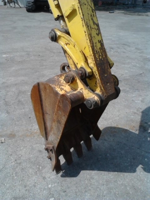 ขาย รถแม็คโคร KOMATSU PC 30 MR ขาย รถแม็คโคร KOMATSU PC 30 MR
