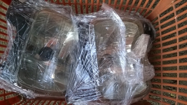 ไฟหน้า ไซโคลน l200