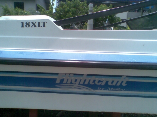 ขายเรือ Malibu 18XLT. เครื่องยนต์ติดได้