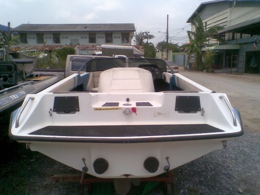 ขายเรือ Malibu 18XLT. เครื่องยนต์ติดได้