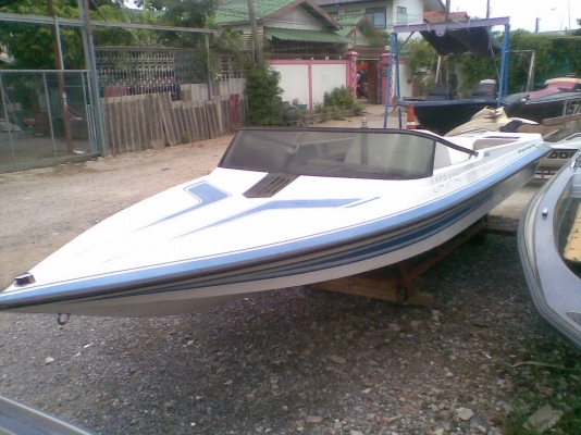 ขายเรือ Malibu 18XLT. เครื่องยนต์ติดได้