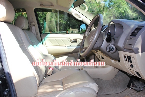 4WD บอดี้สวยเดิม ไม่เคยติดแก๊ส Toyota Fortuner 2.7V ปี 2006